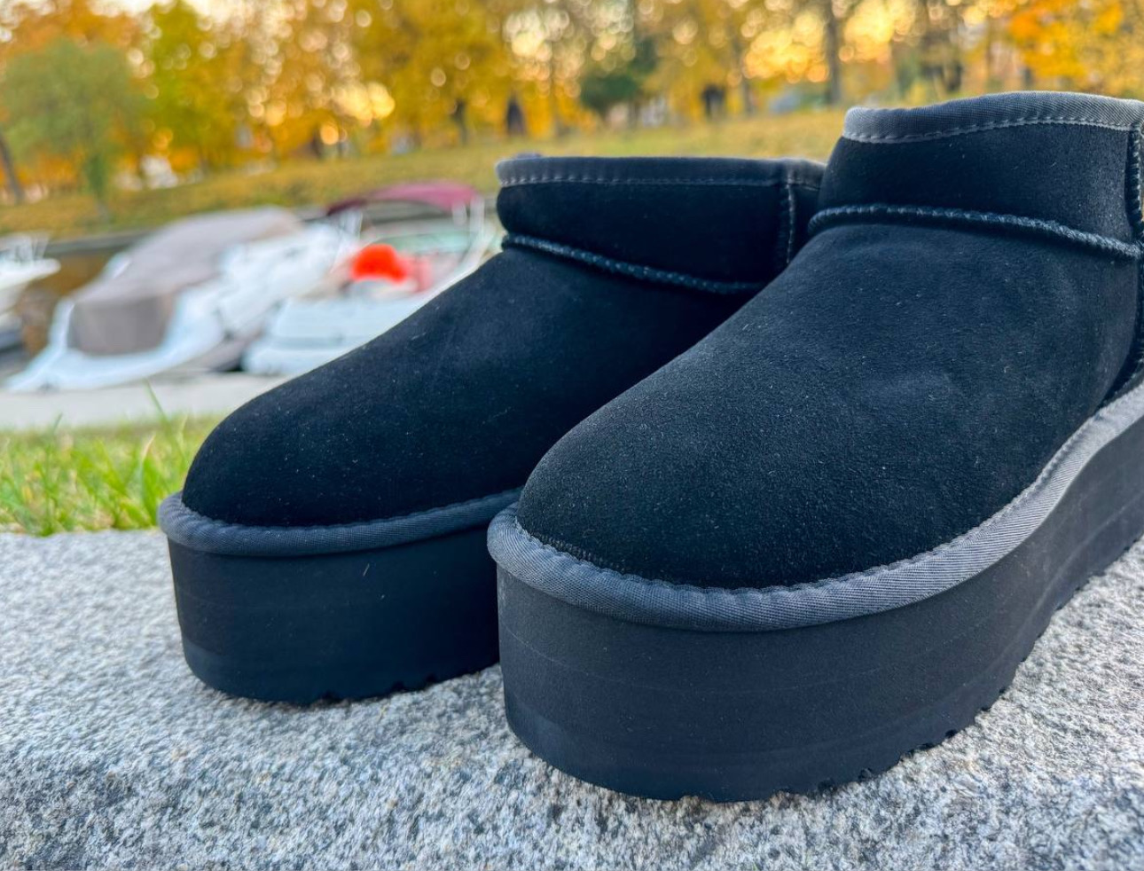 UGG Ultra Mini Platform Black