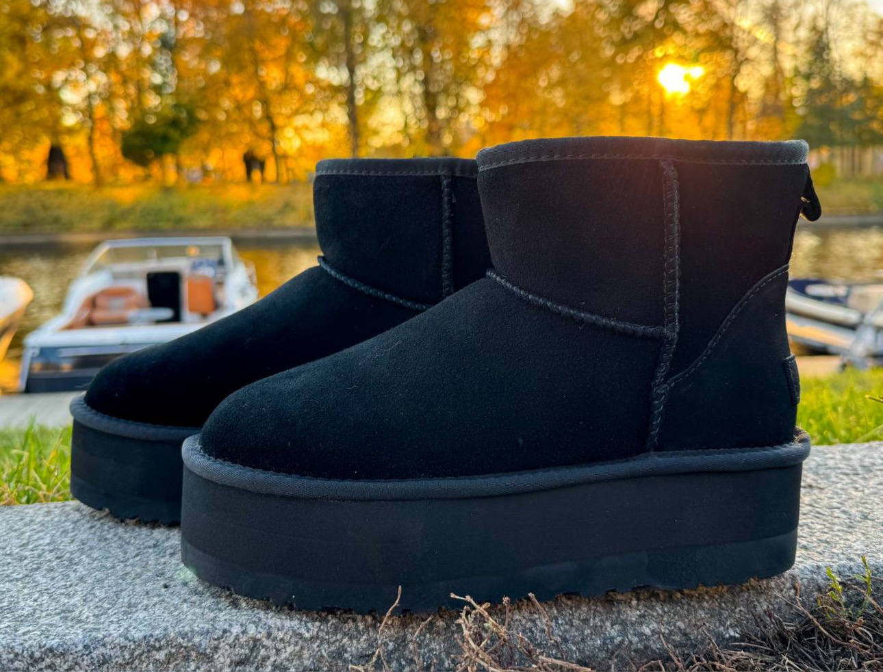 UGG Ultra Platform Black