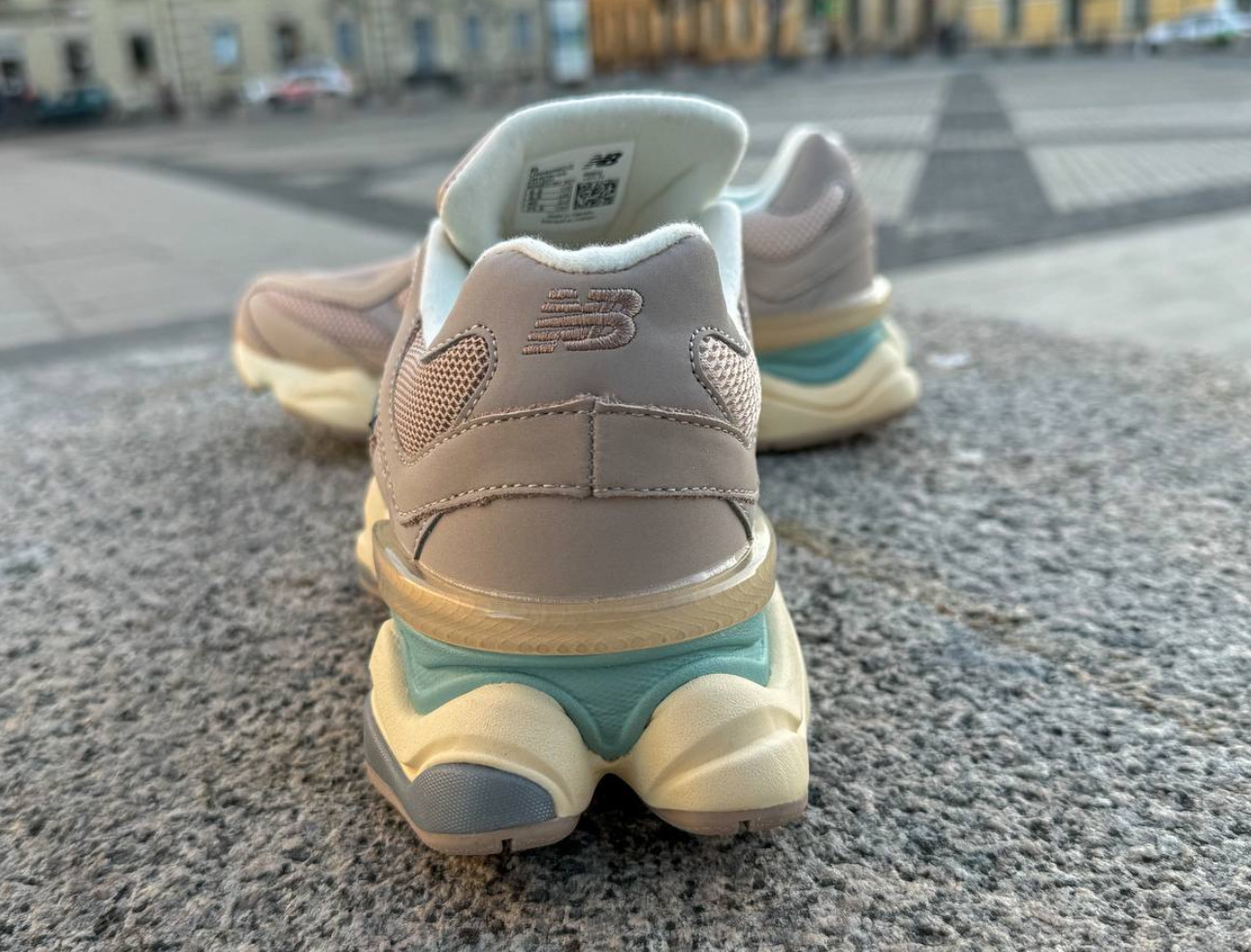 New Balance 9060 Unicorn 