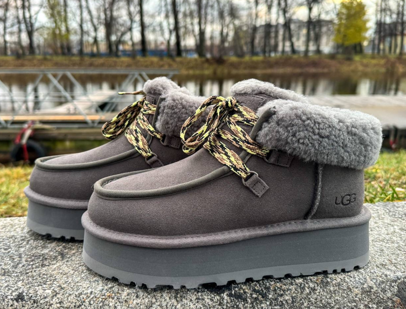 UGG Funkarra Cabin Grey