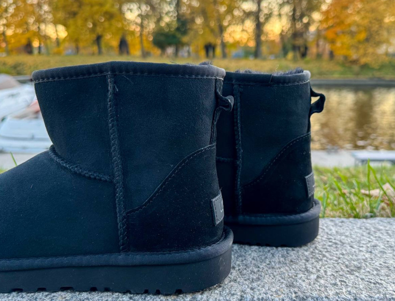 UGG Classic Black High