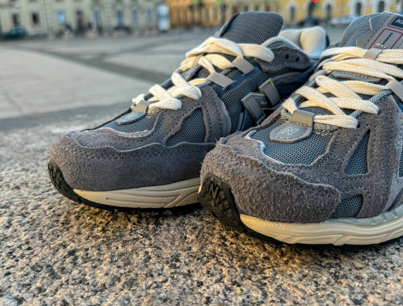 New Balance 1906 Grey