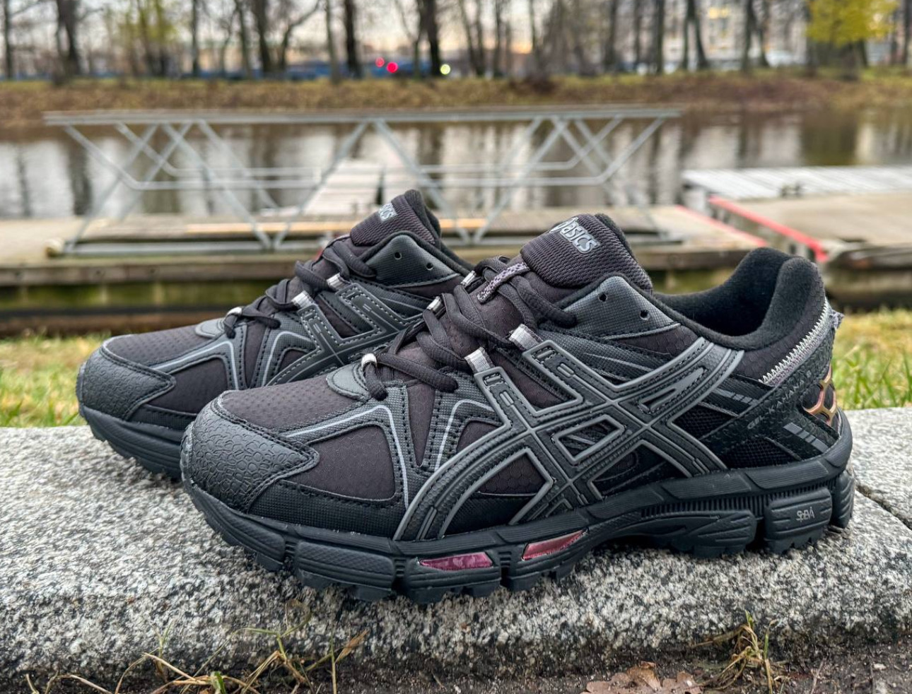 Asics Gel-Kahana 8 Black Gore-Tex