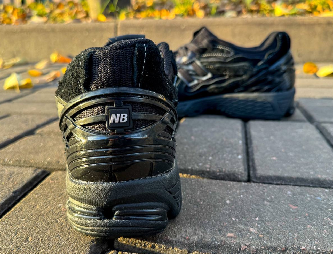 New Balance 1906 Black