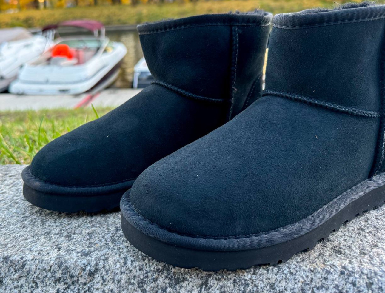 UGG Classic Black High