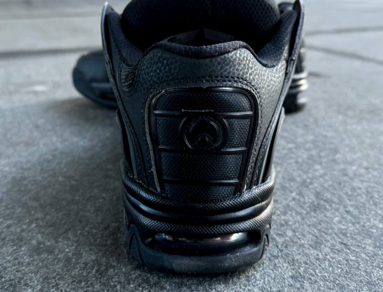 Osiris D3 Black